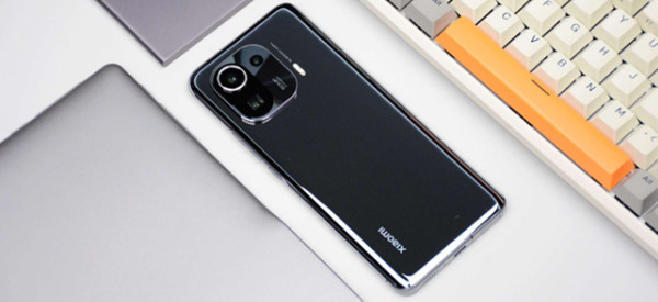 小米11pro怎么拍微距