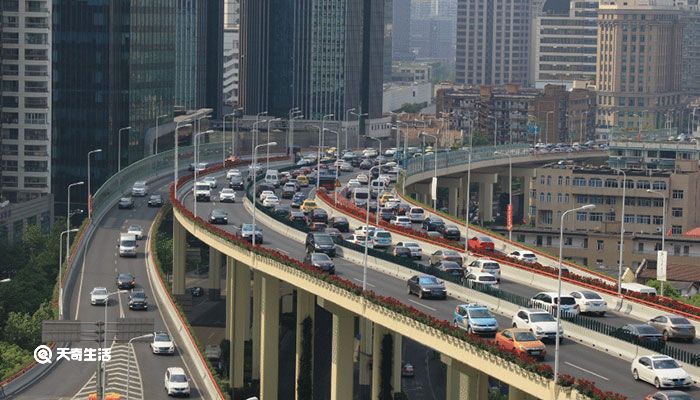 潮汐车道是什么意思 潮汐车道的意思